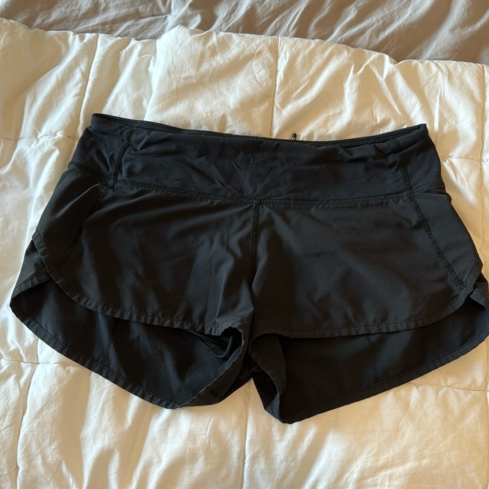 Lululemon black speed up shorts
